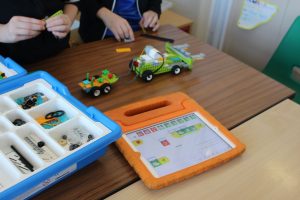 Robot Workshop in Schools - Lego Coding Kits