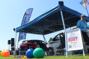 Diamond Dust Outdoor Roadshow in Swansea