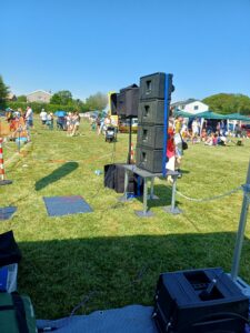 The Diamond Dust Outdoor Roadshow. Speakers are go!
